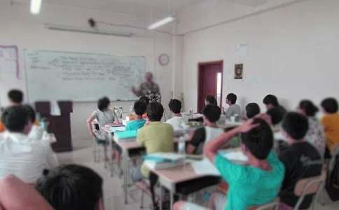 青少年学生篮球训练营发言稿_2